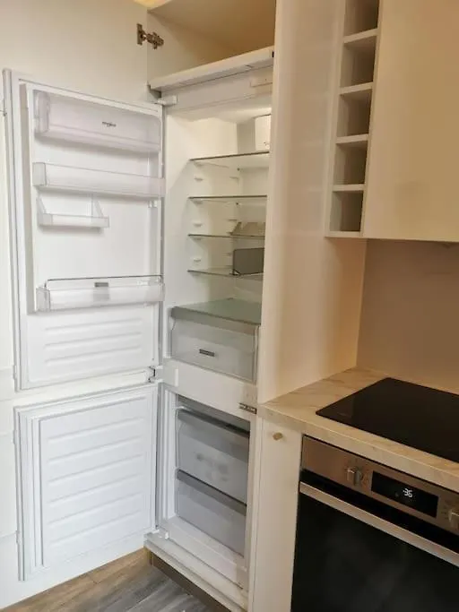 Apartment Charming Apt Nice Port Place Du Pin With Balcony